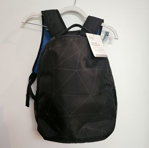 Dell essentials backpack 15